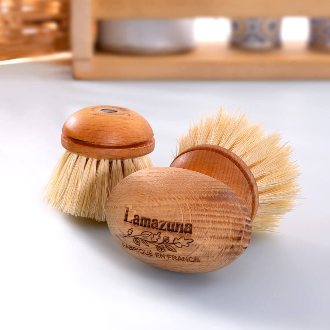 Replaceable-head dish brush